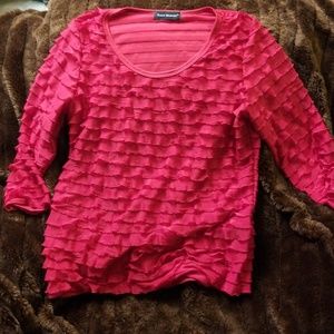 Long sleeve red blouse w/ruffles